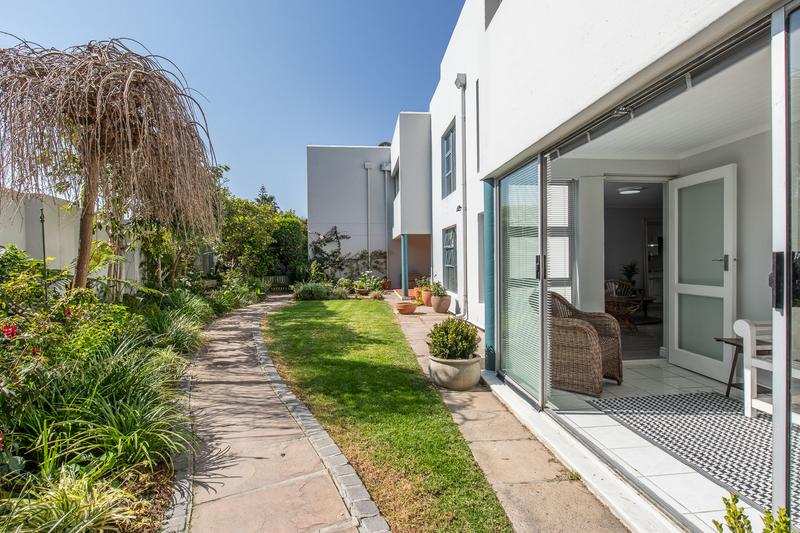 To Let 2 Bedroom Property for Rent in Plumstead Western Cape